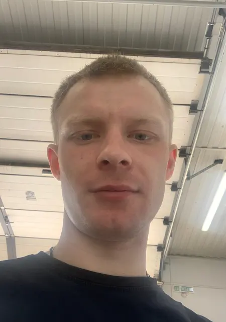 Сережка из Арзамаса, ищу на сайте знакомства на одну ночь