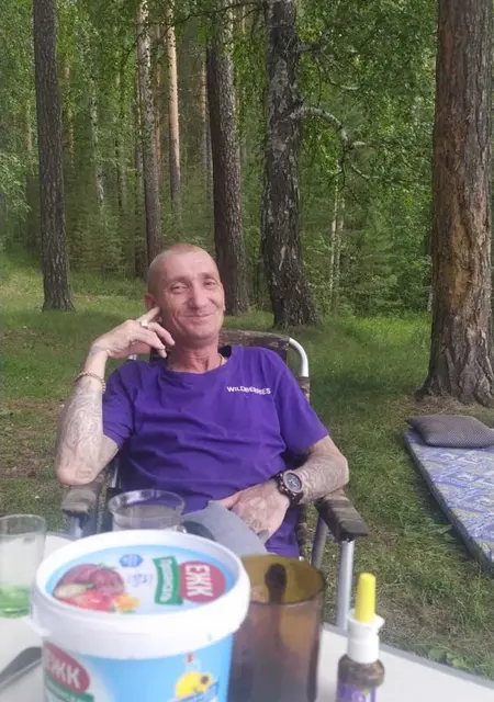 Александр из Кургана, ищу на сайте знакомства без обязательств