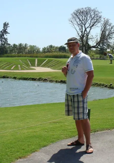 Я Андрей Иванов, 55, из Новокузнецка, ищу знакомство для постоянных отношений