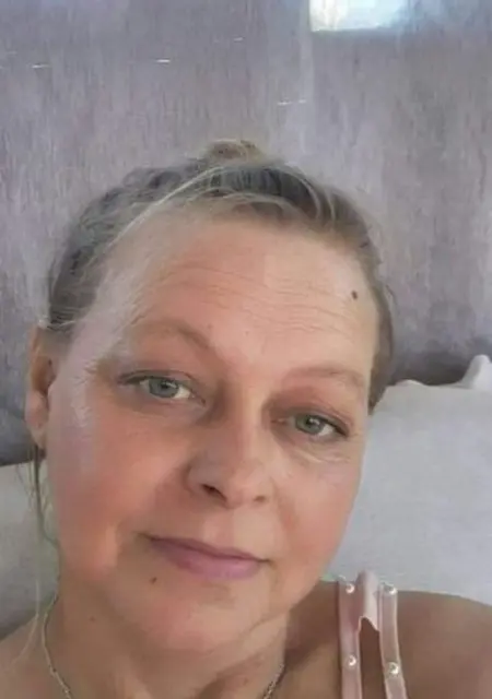 Teresa из Варшавы, мне 41, познакомлюсь