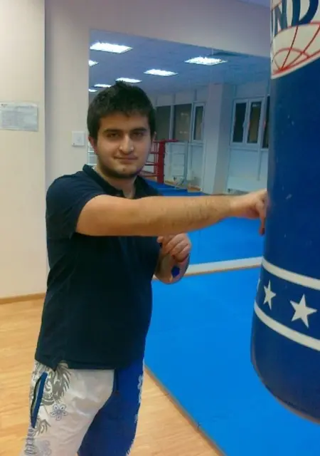 Алик из Видного, ищу на сайте знакомства на одну ночь