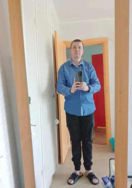 Евгений из Кирова, мне 37, познакомлюсь на одну ночь