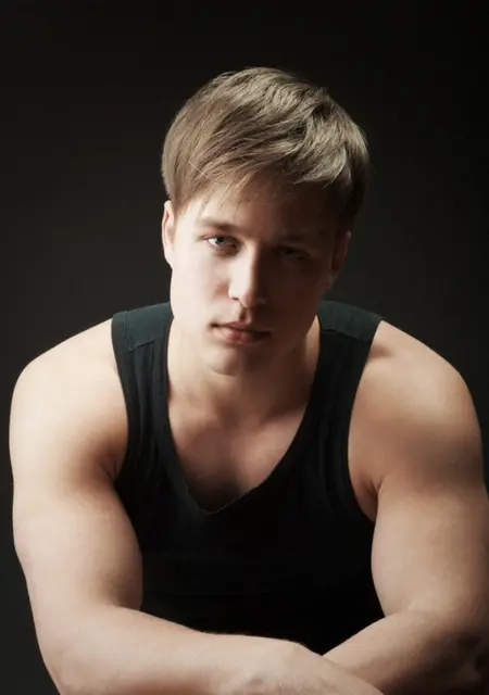 Рустам из Мелеуза, мне 35, познакомлюсь без обязательств