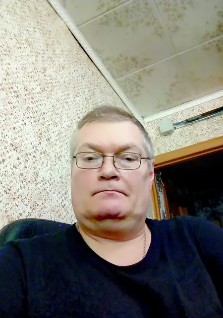 Михаил из Губкинского, мне 57, познакомлюсь без обязательств