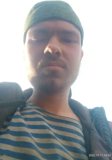 Данил из Варгашей, мне 21, познакомлюсь без обязательств