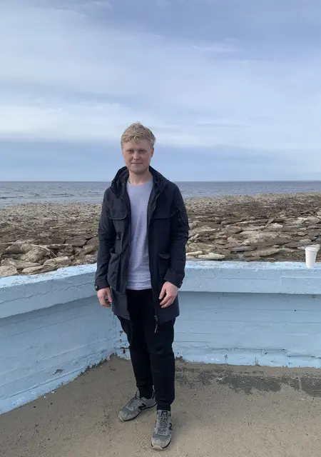 Я Саша, 26, знакомлюсь без обязательств в Северодвинске