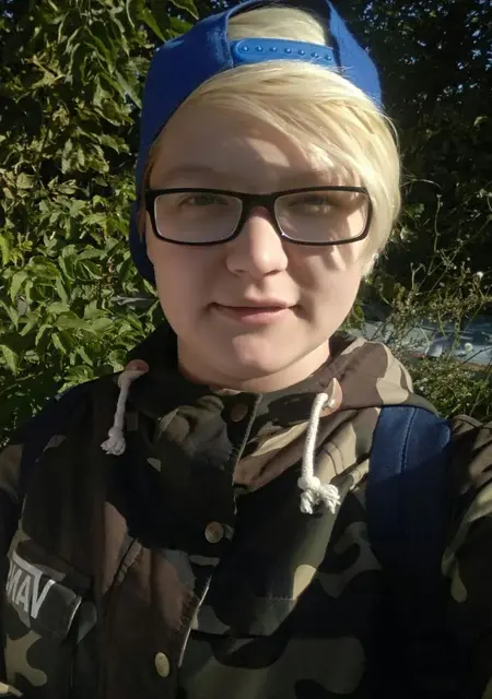 Я Лизка, 26, из Нижнего Новгорода, ищу знакомства на одну ночь