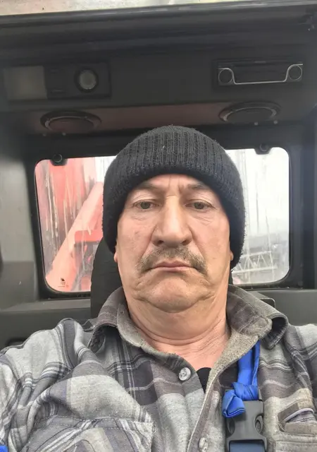 Я Алексей, 59, знакомлюсь для постоянных отношений в Оленегорске