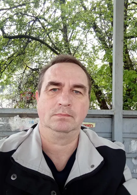 Я Влад, 47, из Арзамаса, ищу знакомства на одну ночь