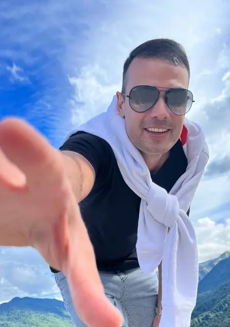 Александр из Улан-Удэ, ищу на сайте постоянные отношения