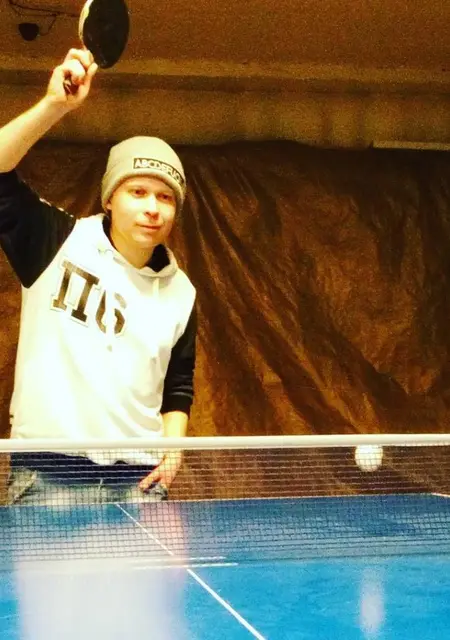 Дима из Сарова, мне 33, познакомлюсь на одну ночь