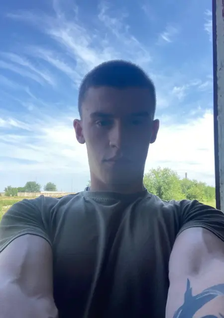 Я Коля, 21, знакомлюсь без обязательств в Ачинске