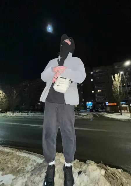 Артём из Тольятти, мне 20, познакомлюсь для вирта