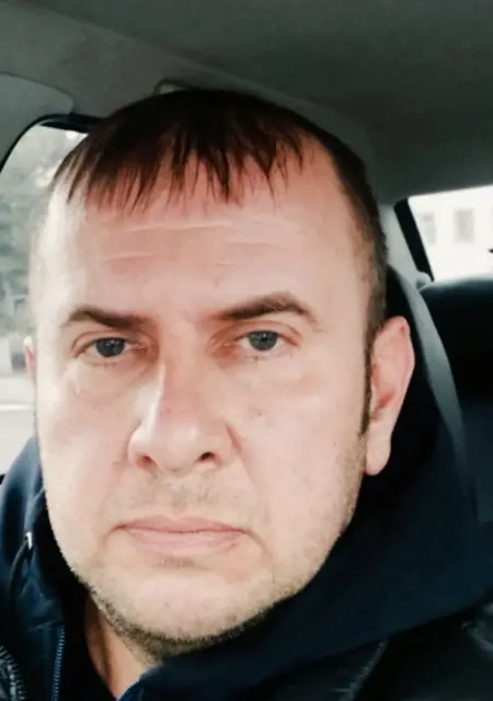 Я Виктор, 41, из Екатеринбурга, ищу знакомство для постоянных отношений