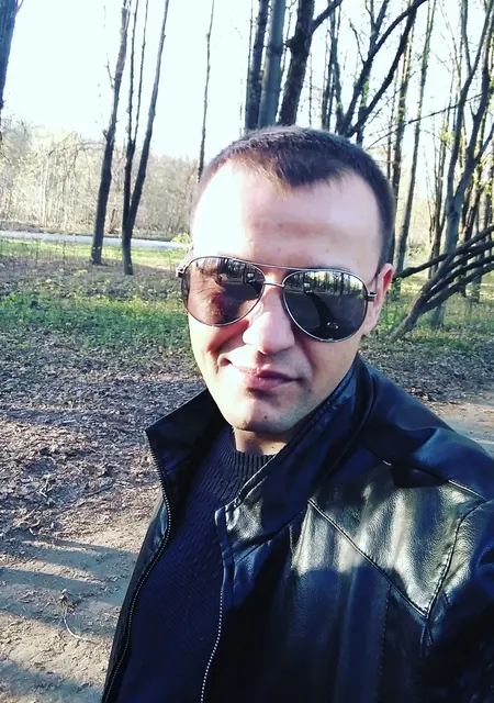 Я Андрей, 40, знакомлюсь на одну ночь в Щелково