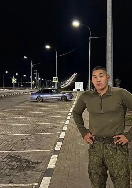 Я Denis, 24, из Якутска, ищу знакомство для дружбы