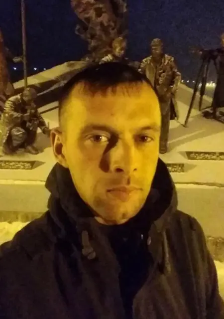 Александр из Талнаха, мне 34, познакомлюсь на одну ночь