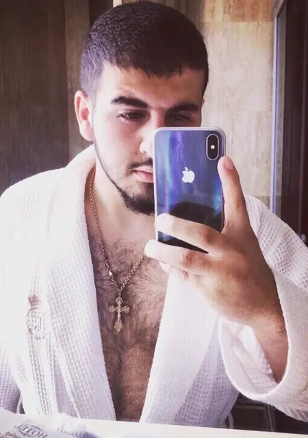 Я Давид, 27, из Ангарска, ищу знакомство для общения