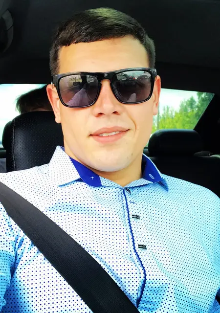 Я Илья, 30, из Владимира, ищу знакомства без обязательств