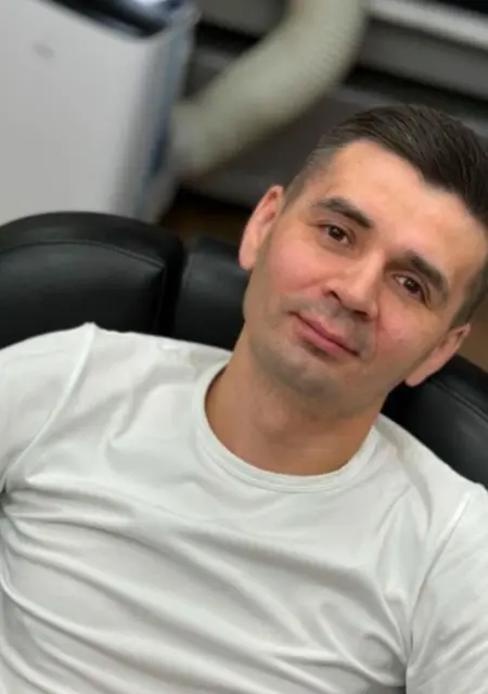 Антон из Казани, ищу на сайте знакомства на одну ночь