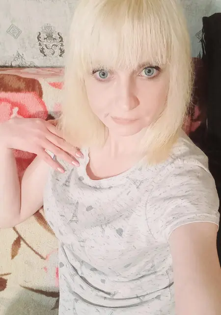 Оксана из Могилёва, мне 38, познакомлюсь для приятного времяпровождения