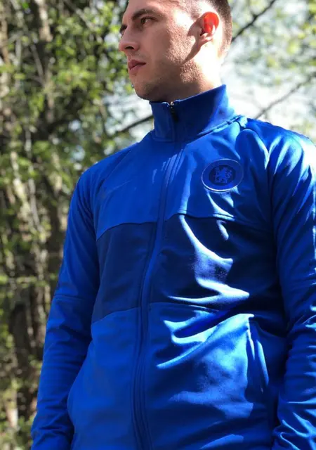 Я Саша, 32, из Геленджика, ищу знакомство для общения