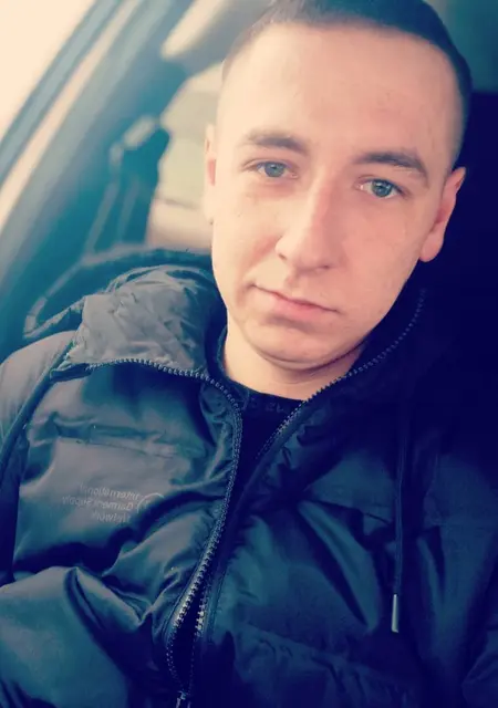 Я Aleksei, 29, из Екатеринбурга, ищу знакомство для приятного времяпровождения