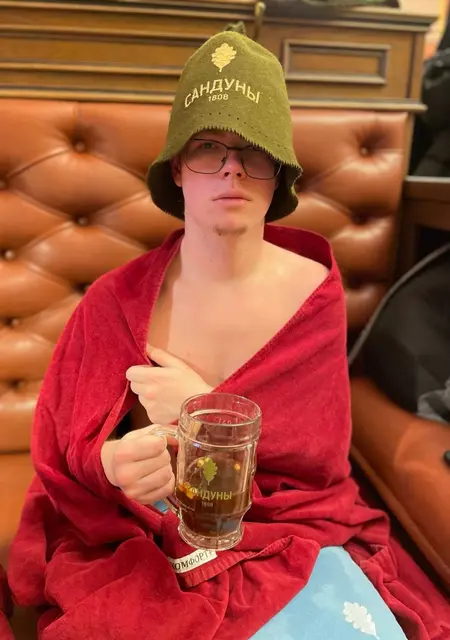 Я Павел, 20, из Перми, ищу знакомство для постоянных отношений