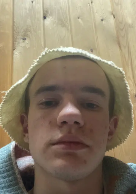 Максим из Энгельса, ищу на сайте приятное времяпровождение