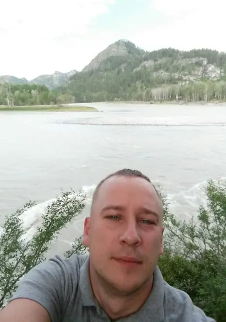 Я Алексей, 33, знакомлюсь без обязательств в Выборге