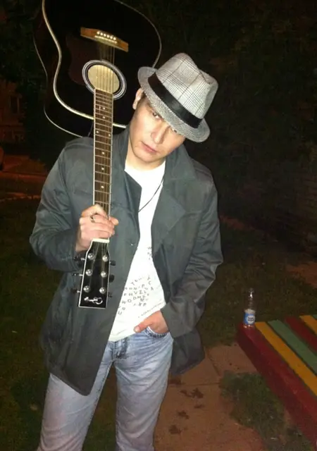 Я Эннал, 39, знакомлюсь для приятного времяпровождения в Владимире