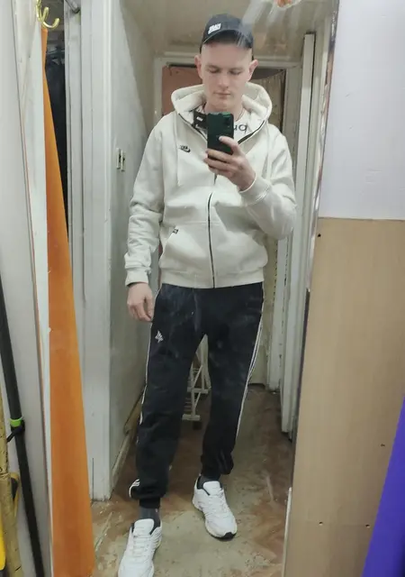 Анатолий из Степногорска, ищу на сайте постоянные отношения