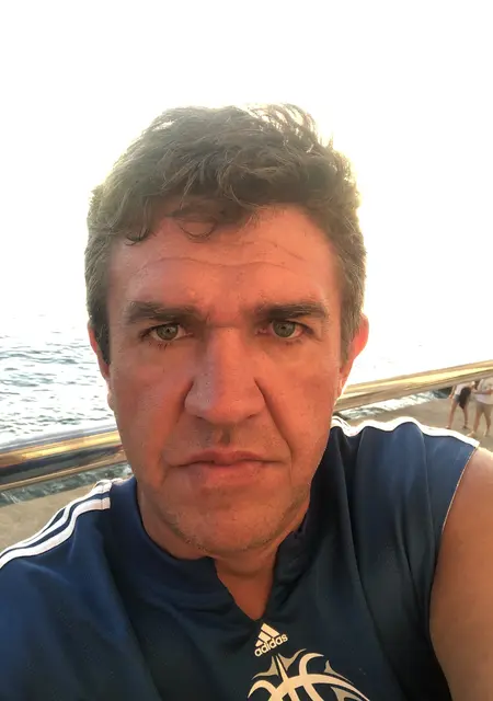 Dmitri из Перми, мне 50, познакомлюсь для вирта