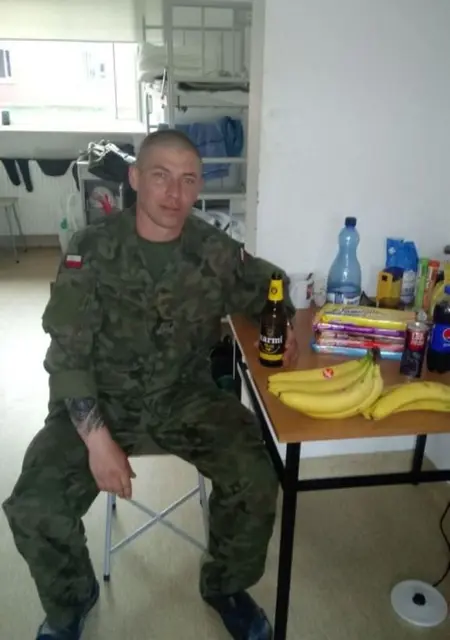 Я Kamil, 42, знакомлюсь в Варшаве