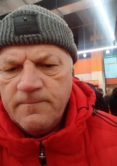 Александр из Хабаровска, ищу на сайте знакомства без обязательств