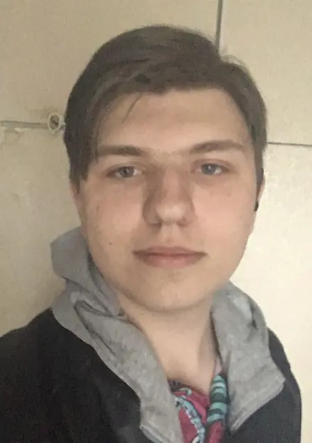 Рома из Владимира, мне 23, познакомлюсь для приятного времяпровождения