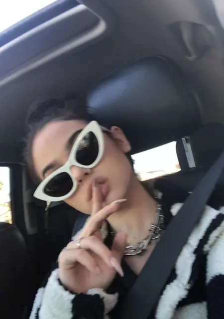 Катя из Барнаула, ищу на сайте постоянные отношения