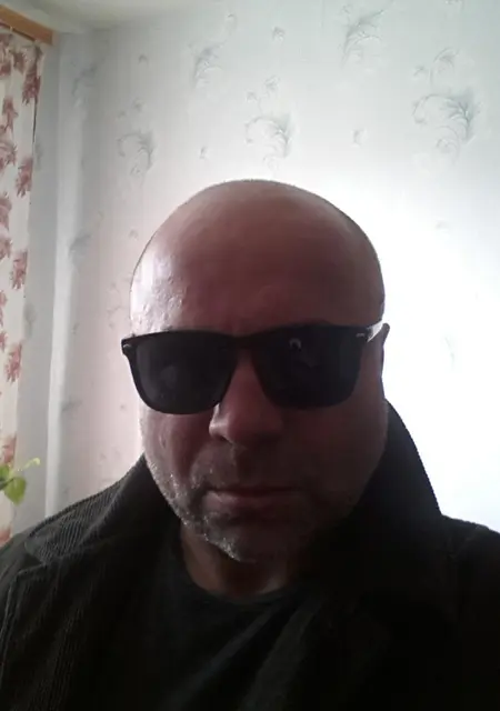 Дмитрий из Новочеркасска, мне 53, познакомлюсь без обязательств