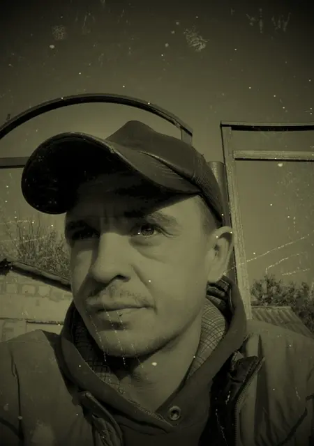 Я Андрей, 40 років з Умани, шукаю знайомства без зобов'язань