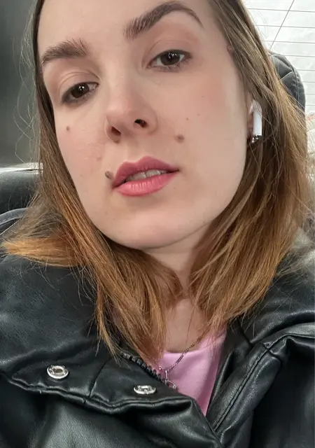 Я Александра, 26, знакомлюсь без обязательств в Волгограде