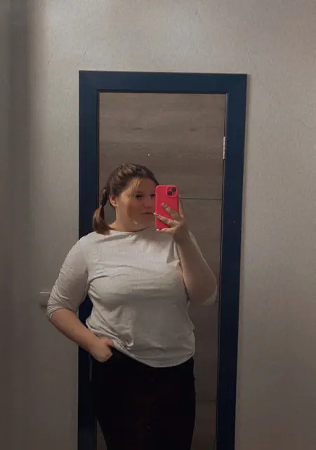 Анжелика из Екатеринбурга, ищу на сайте знакомства на одну ночь