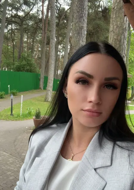 Я Afina, 34, знакомлюсь для приятного времяпровождения в Калининграде