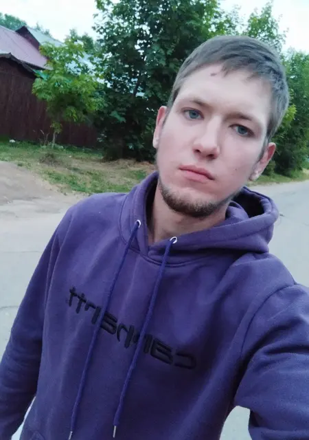 Вадим из Смоленска, мне 28, познакомлюсь на одну ночь