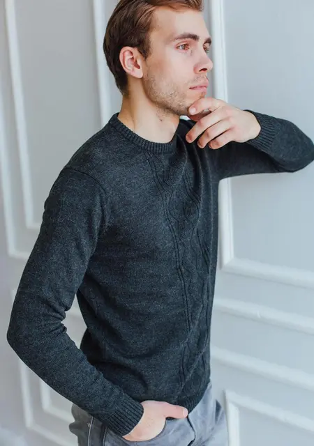 Я Дмитрий, 27, из Новосибирска, ищу знакомство для приятного времяпровождения