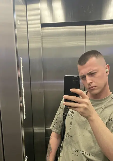 Евгений из Видного, мне 27, познакомлюсь без обязательств