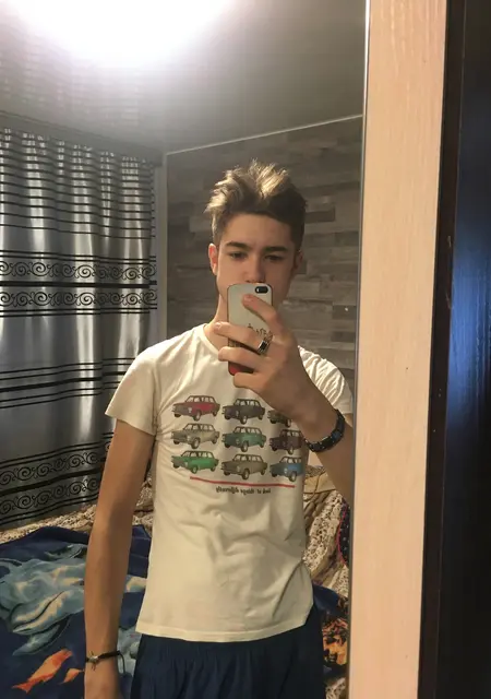 Арсений из Белова, ищу на сайте знакомства на одну ночь