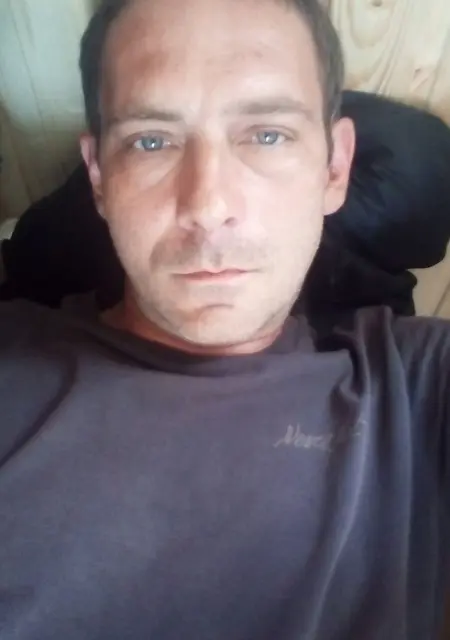 Александр из Керчи, мне 48, познакомлюсь для дружбы