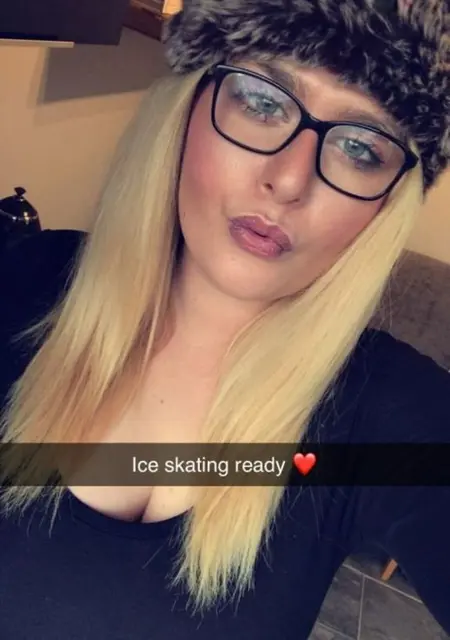 Я Tia, 22, знакомлюсь в Лондоне