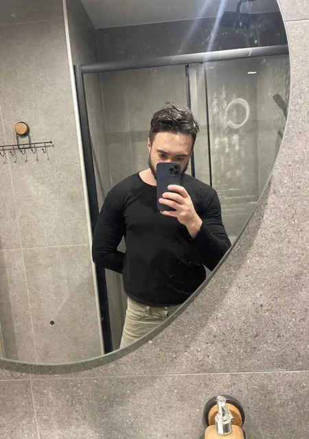 Я Илья, 32, из Ярославля, ищу знакомства без обязательств