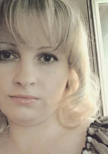 Я Света, 42, знакомлюсь без обязательств в Москве